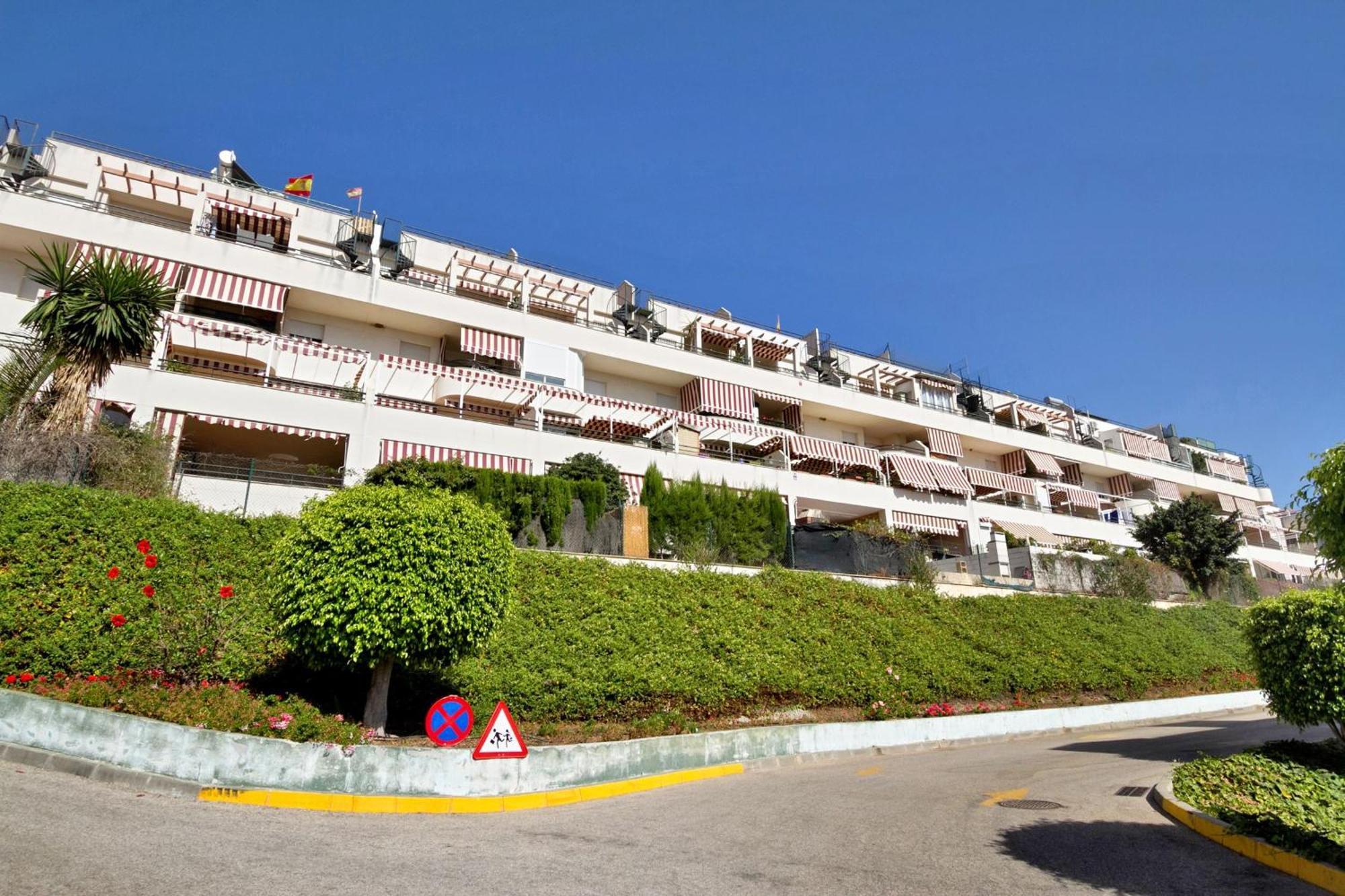 Del Parque Flats - Golf & Beach Terrace マラガ エクステリア 写真